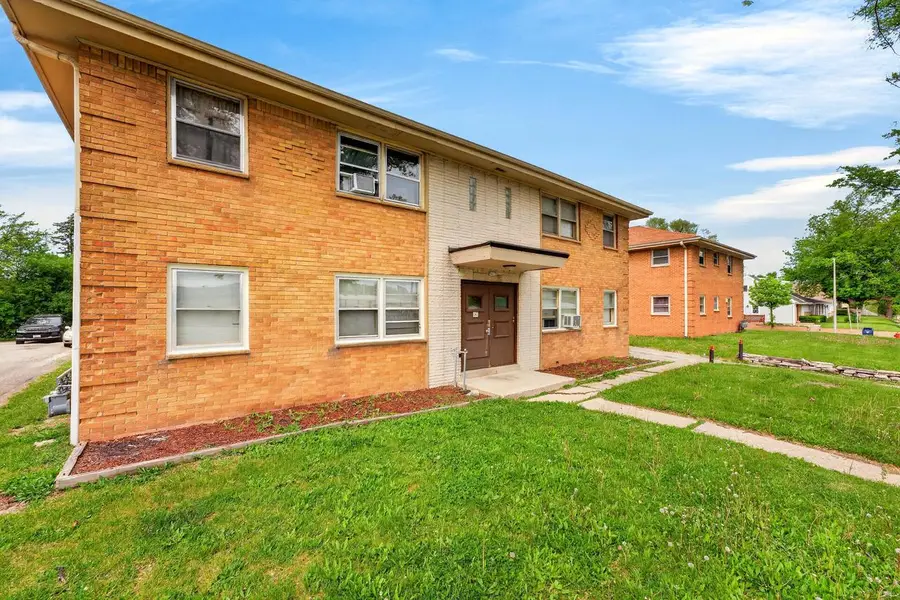 5412 W Mill ROAD, Milwaukee, WI 53218 - #3