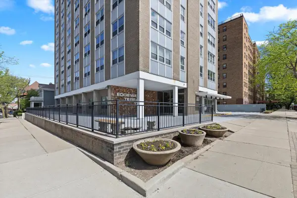 1707 N Prospect AVENUE #16D, Milwaukee, WI 53202