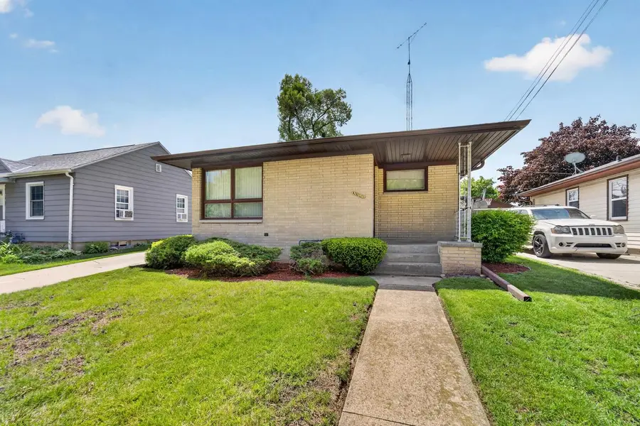 4011 19th STREET, Racine, WI 53405 - #2