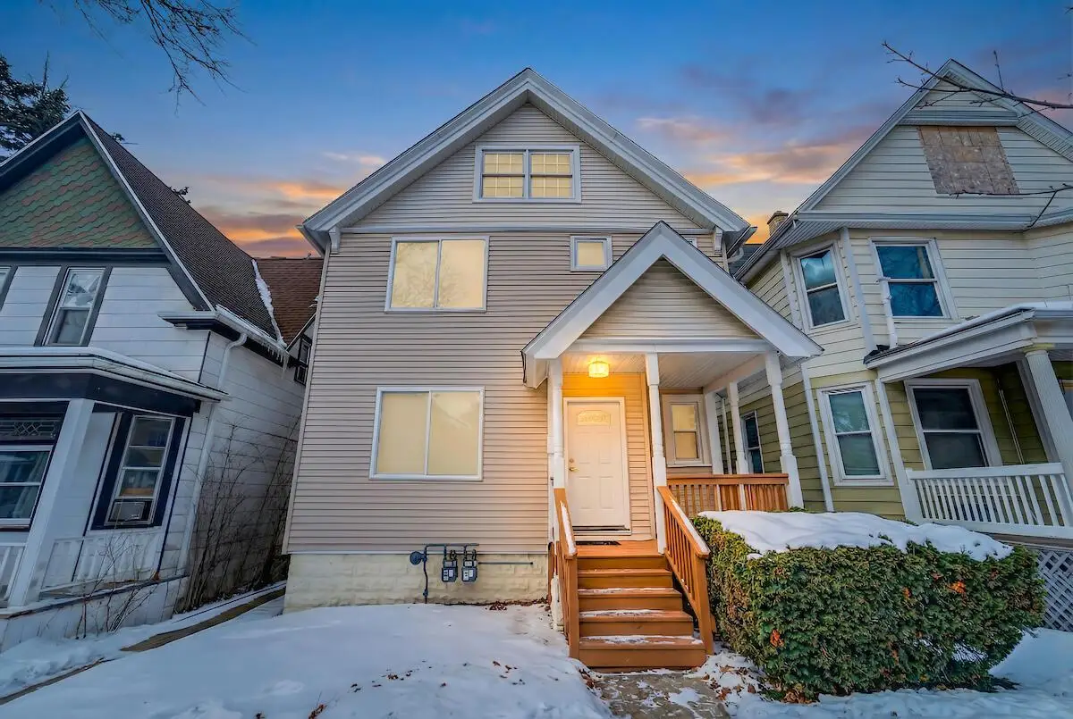 445 N 39th STREET, Milwaukee, WI 53208 - #1