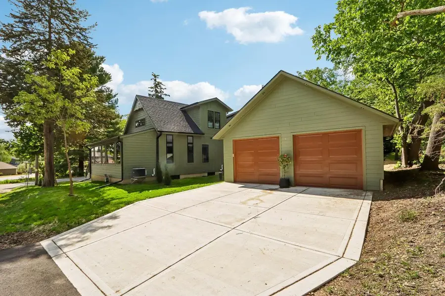 637 1st STREET, Delafield, WI 53018 - #3