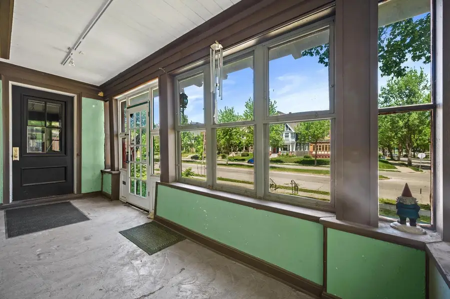 2903 W McKinley BOULEVARD, Milwaukee, WI 53208 - #2