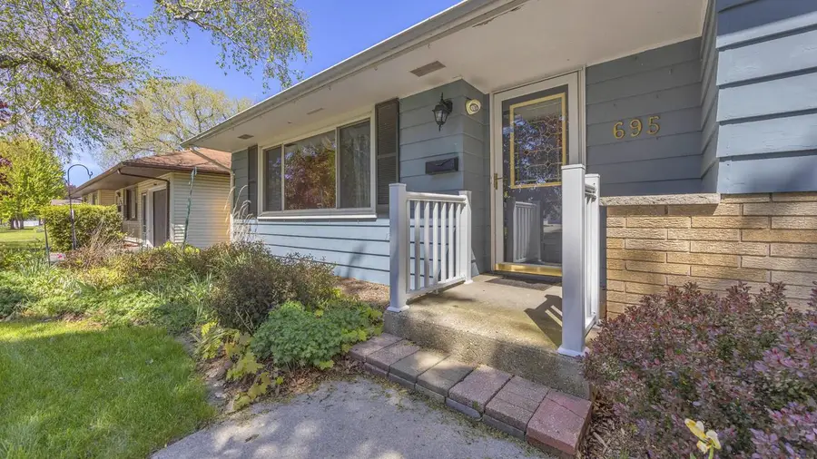 695 Bruce STREET, Fond Du Lac, WI 54935 - #2