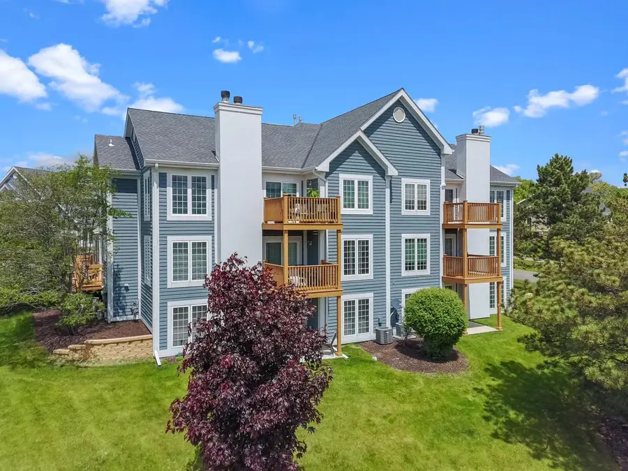 1089 Lakeland WAY #9-19, Lake Geneva, WI 53147 - #2