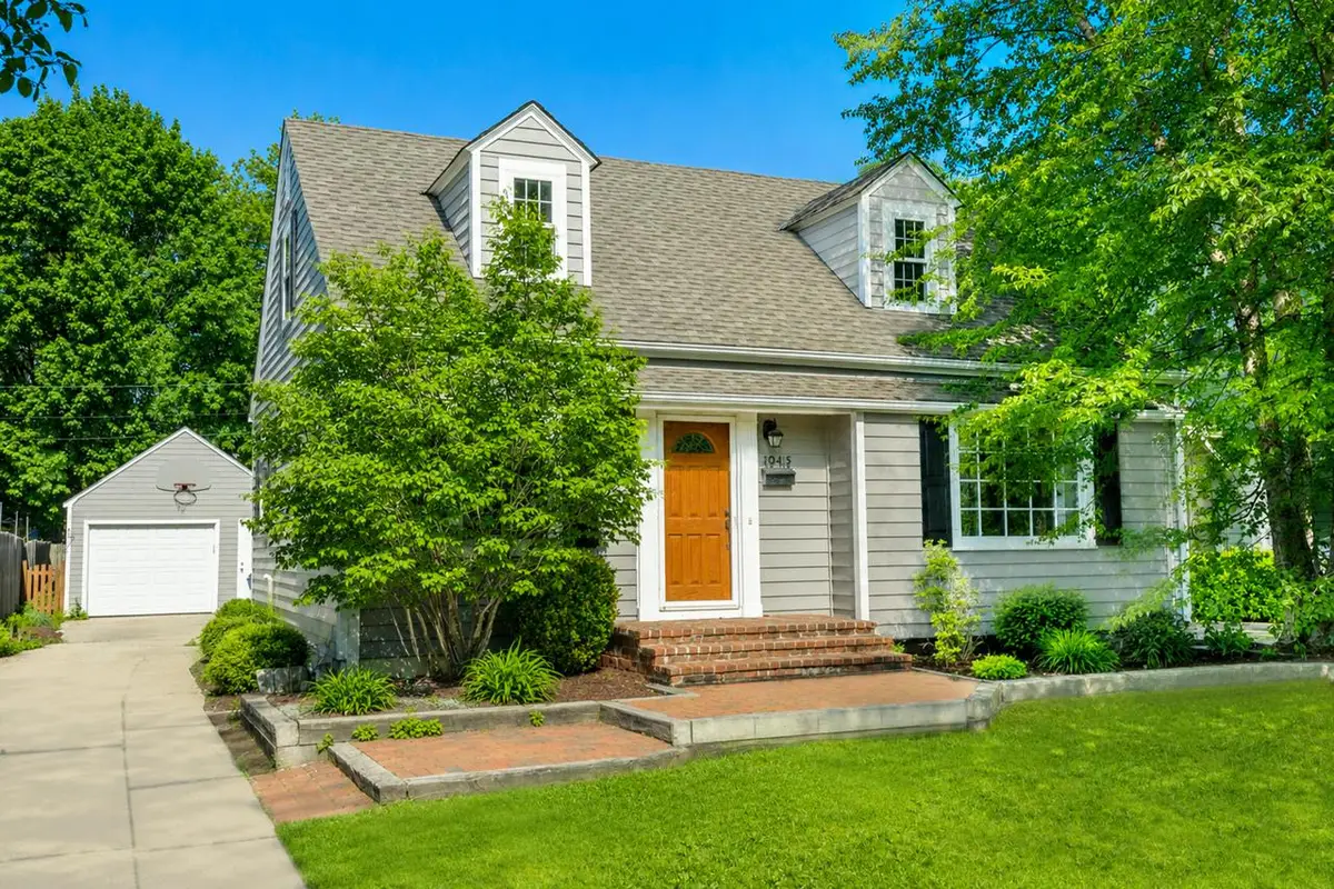 4943 N Diversey BOULEVARD, Whitefish Bay, WI 53217 - #1