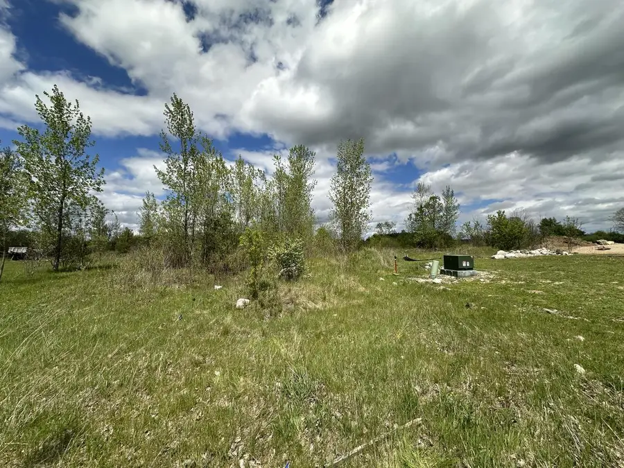1436 HIDDEN MORAINE DRIVE #1446, 1456, Kewaskum, WI 53040 - #2