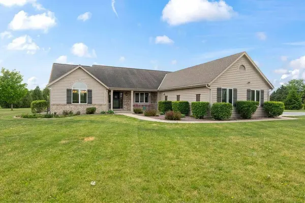 S93W34945 Jericho DRIVE, Eagle, WI 53119