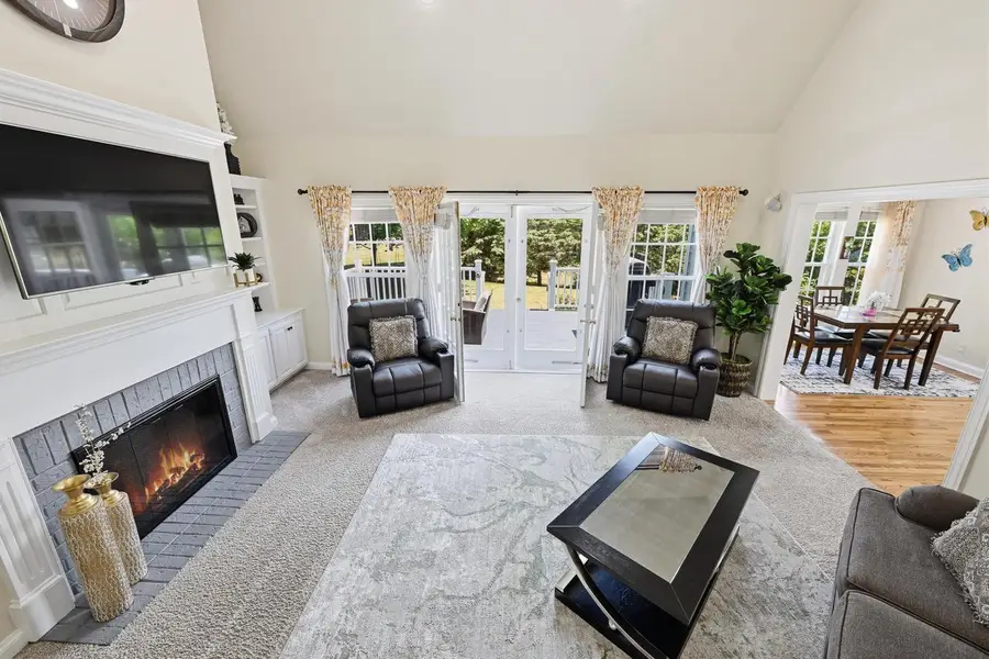 2270 Vincent DRIVE, Brookfield, WI 53045 - #3