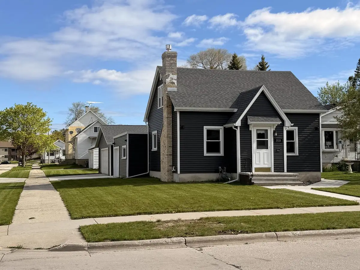 1924 24Th STREET, Two Rivers, WI 54241 - #1