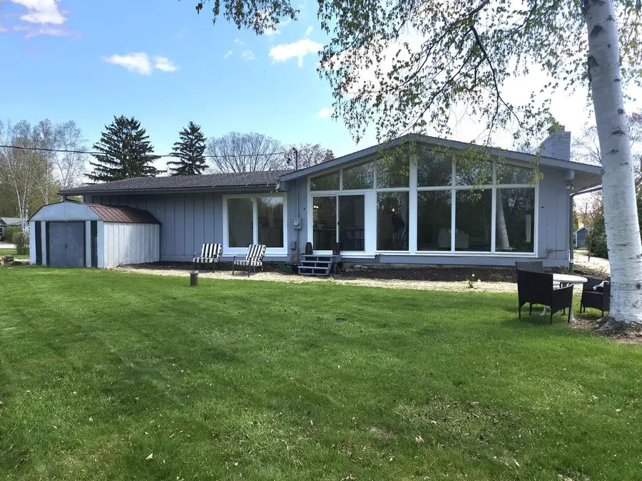 9131 N Pelham PARKWAY, Bayside, WI 53217 - #2