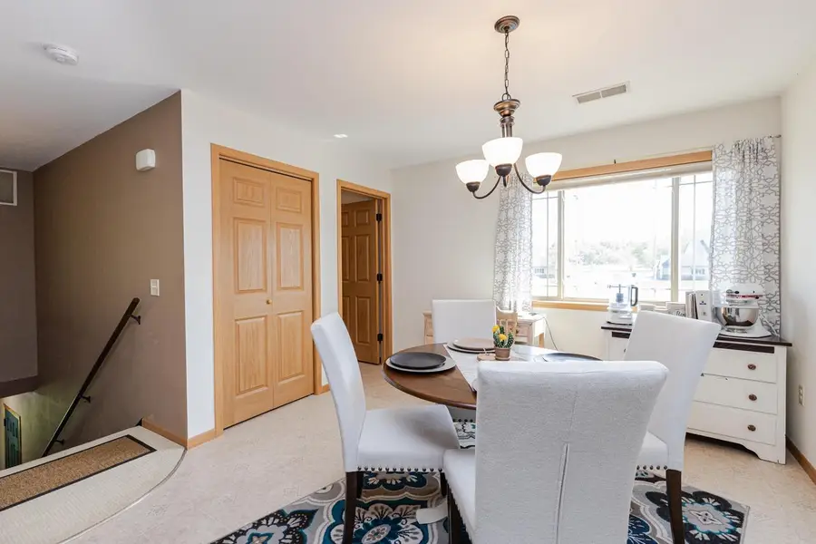984 Spring COURT, West Bend, WI 53095 - #2