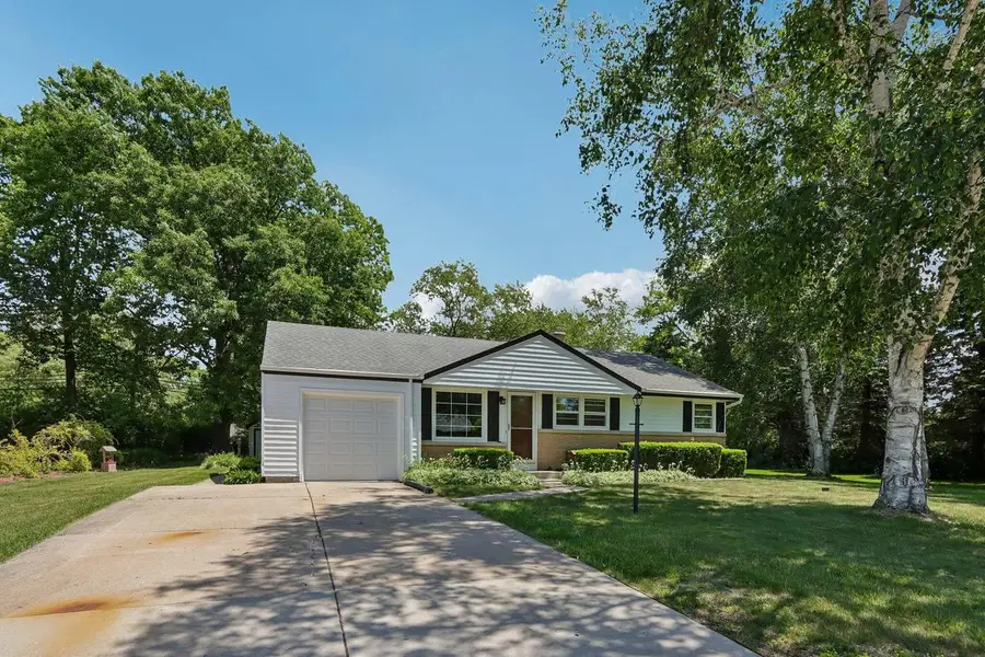 5700 S 41st STREET, Greenfield, WI 53221 - #2
