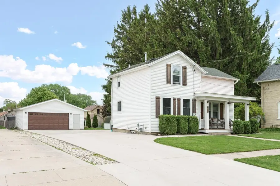 411 N Warren STREET, Watertown, WI 53098 - #2