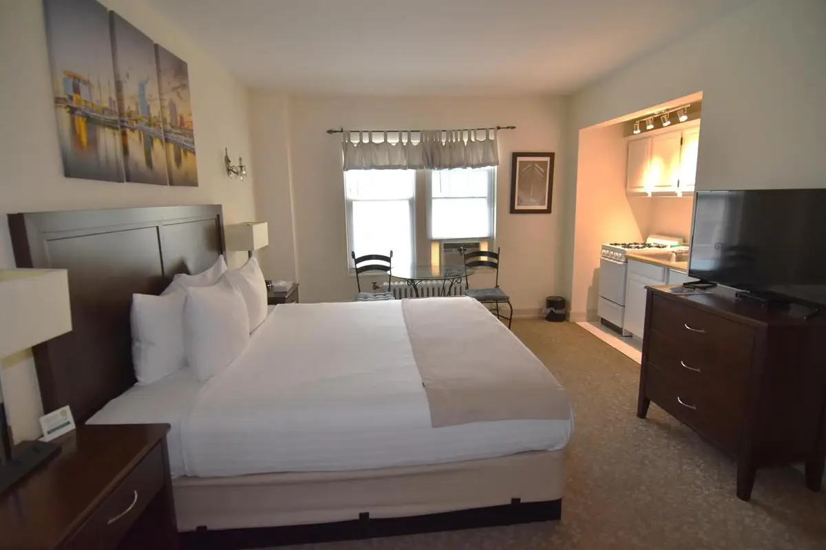 1028 E Juneau AVENUE #312, Milwaukee, WI 53202 - #1