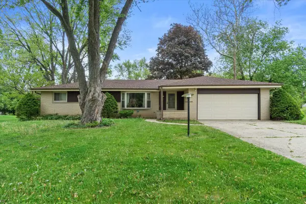 3210 S Ventura DRIVE, New Berlin, WI 53151