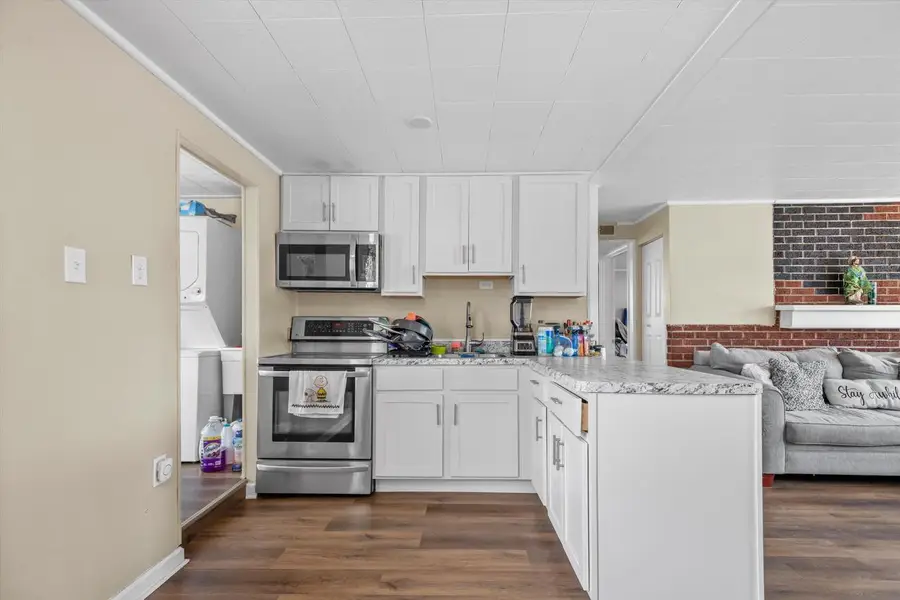 2721 S 50th STREET, Milwaukee, WI 53219 - #3