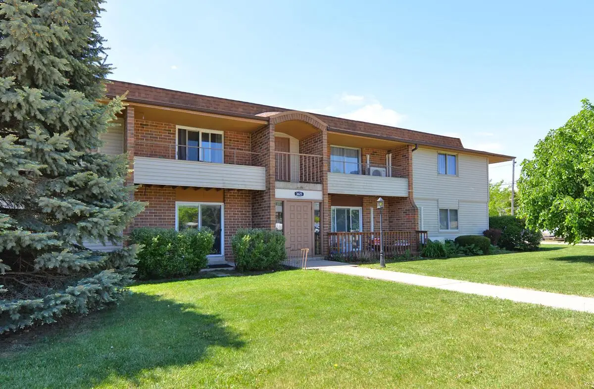 3621 St Andrews COURT #106, Racine, WI 53405 - #1