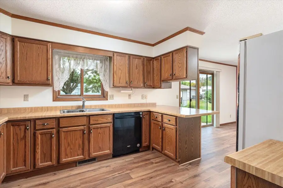 1206 Willow STREET, La Crescent, MN 55947 - #2