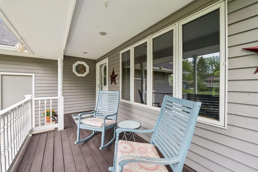 512 Wiswell DRIVE, Williams Bay, WI 53191 - #2