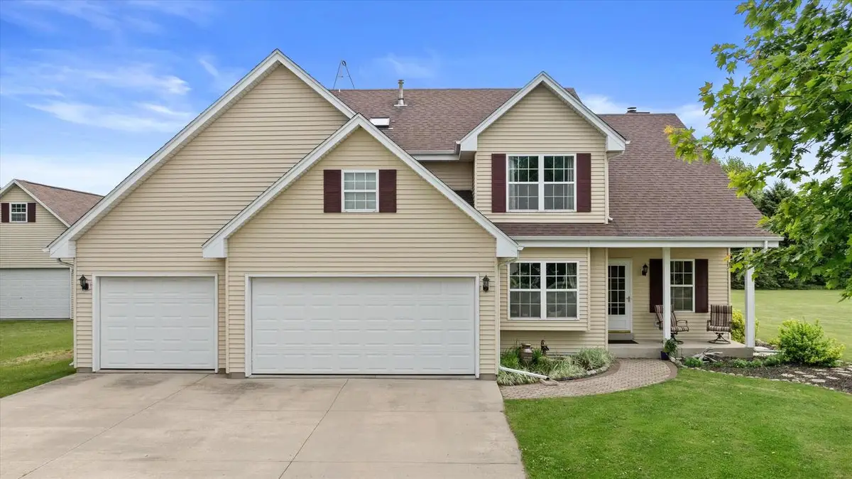7720 Orchard Valley ROAD, West Bend, WI 53090 - #1