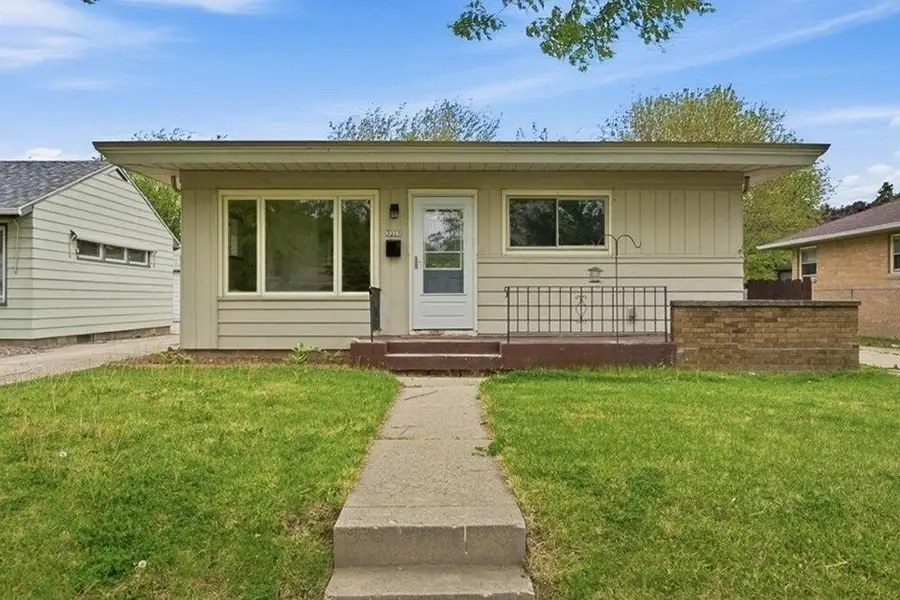 3220 S 72nd STREET, Milwaukee, WI 53219 - #3