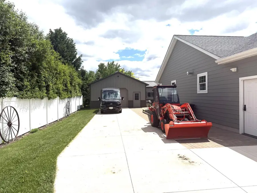 N1682 Washington AVENUE, Lake Geneva, WI 53147 - #2