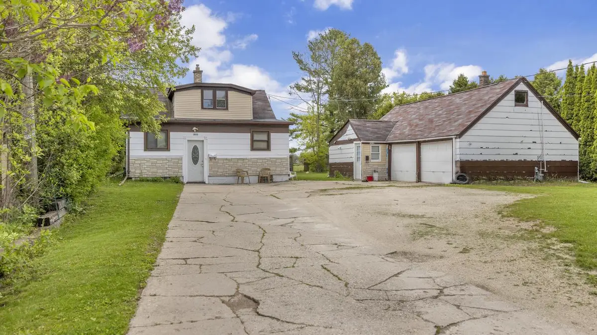 1813 Washington AVENUE #1817, Sheboygan, WI 53081 - #1
