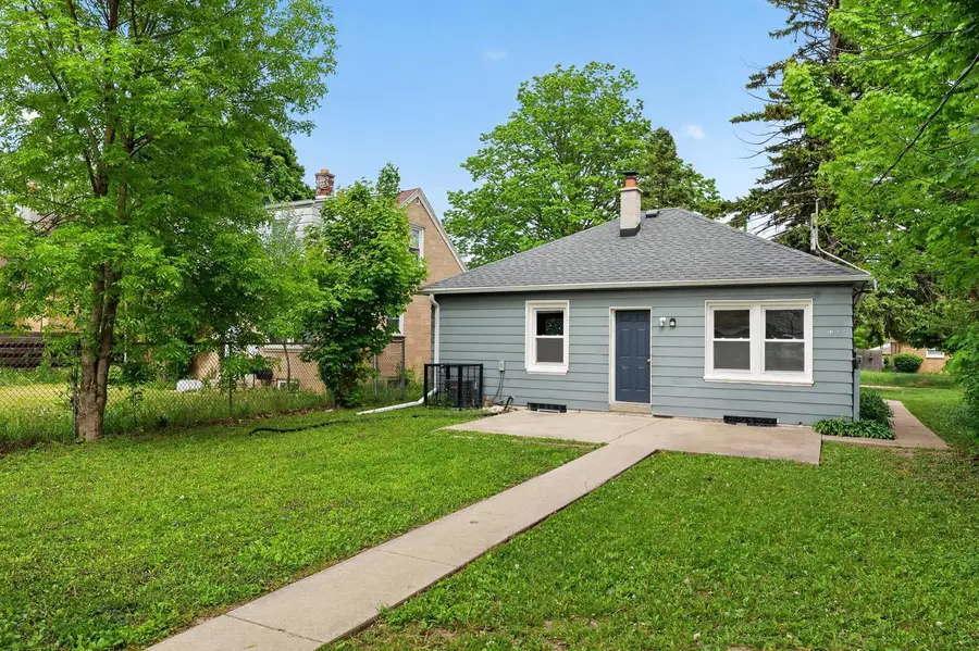 4465 N 64th STREET, Milwaukee, WI 53218 - #3