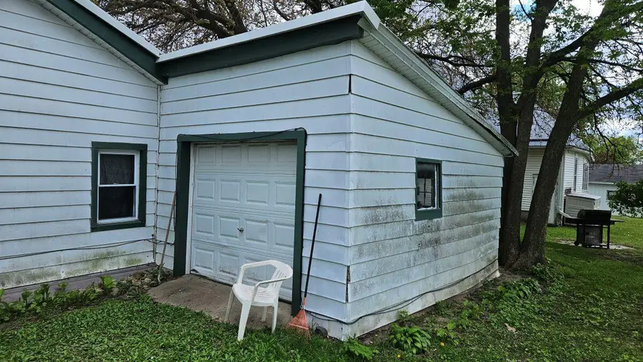 215 S Fourth STREET E, Fort Atkinson, WI 53538 - #2