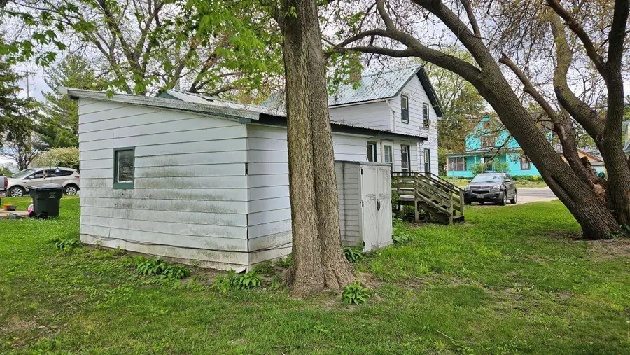 215 S Fourth STREET E, Fort Atkinson, WI 53538 - #3
