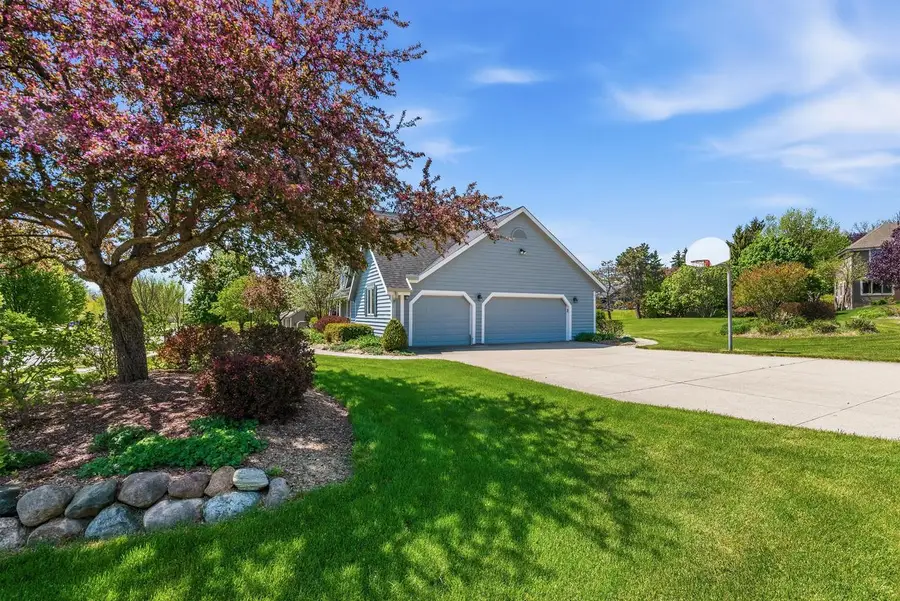 1128 S Silverbrook DRIVE, West Bend, WI 53095 - #2