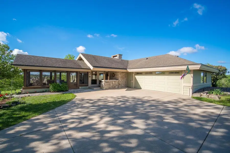 N4898 Arrowhead TRAIL, Juneau, WI 53039 - #2