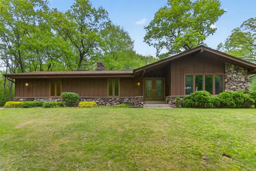 W284S3590 Grouse COURT, Waukesha, WI 53189 - #2