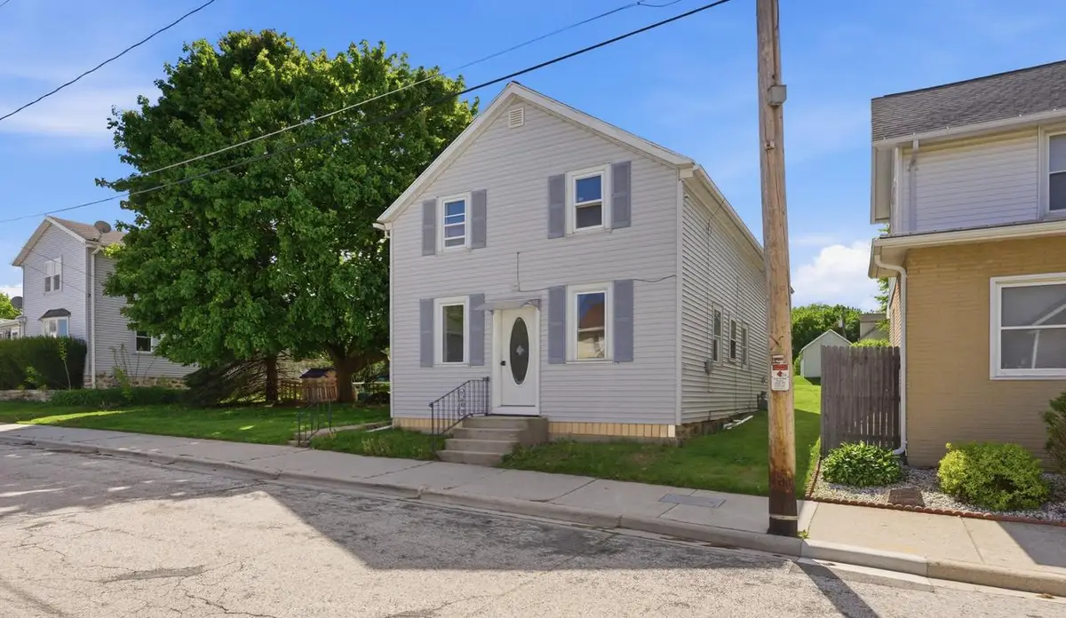 110 S 2nd AVENUE, Saint Nazianz, WI 54232 - #1