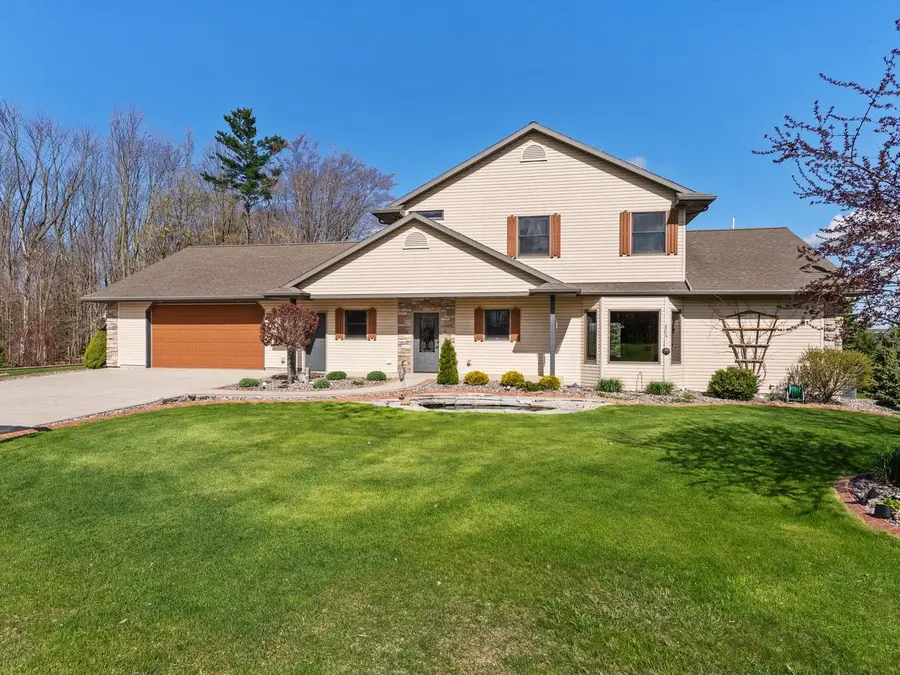 4818 Maplecrest Ridge ROAD, Whitelaw, WI 54247 - #2
