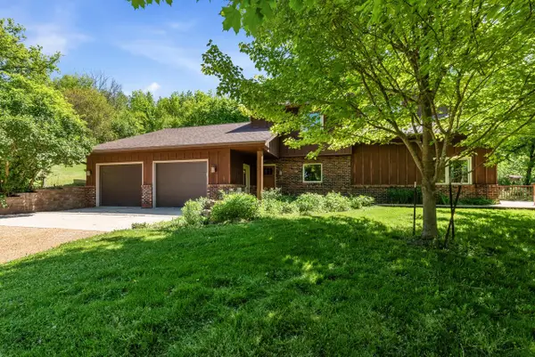 W2106 Pond ROAD, Neosho, WI 53059