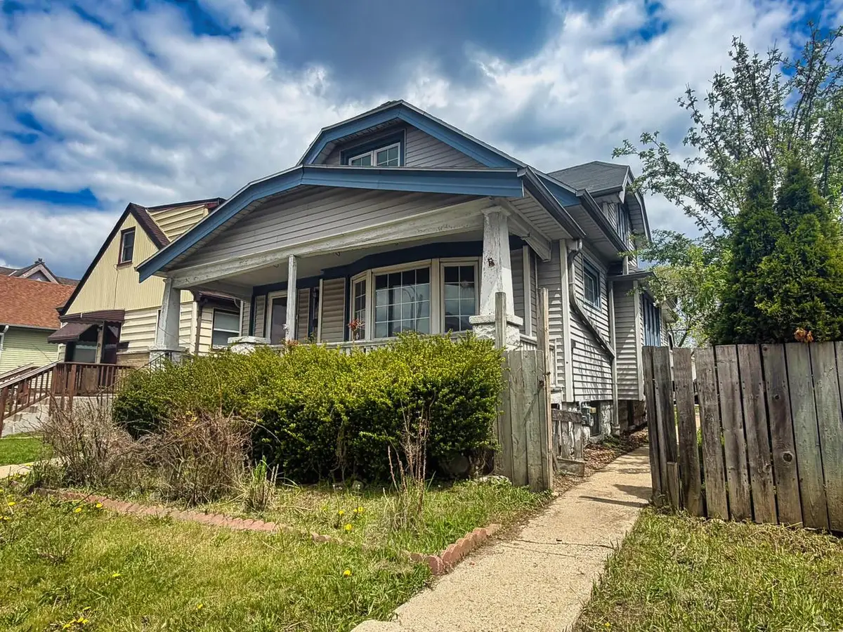 2236 S 35th STREET, Milwaukee, WI 53215 - #1