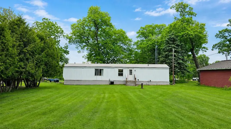 W1718 Fur DRIVE, Markesan, WI 53946 - #2