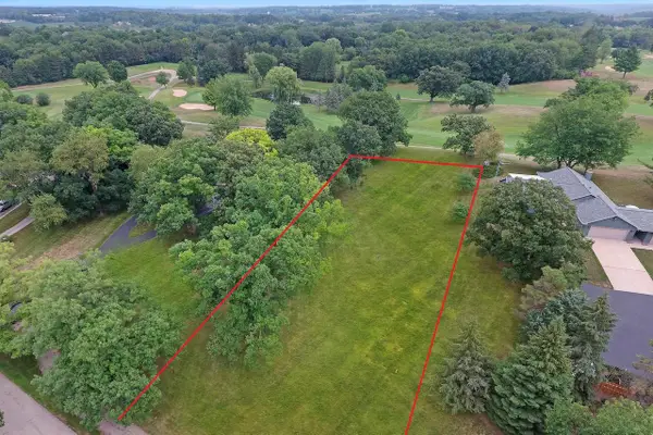 Lt130 OAK COURT, Elkhorn, WI 53121