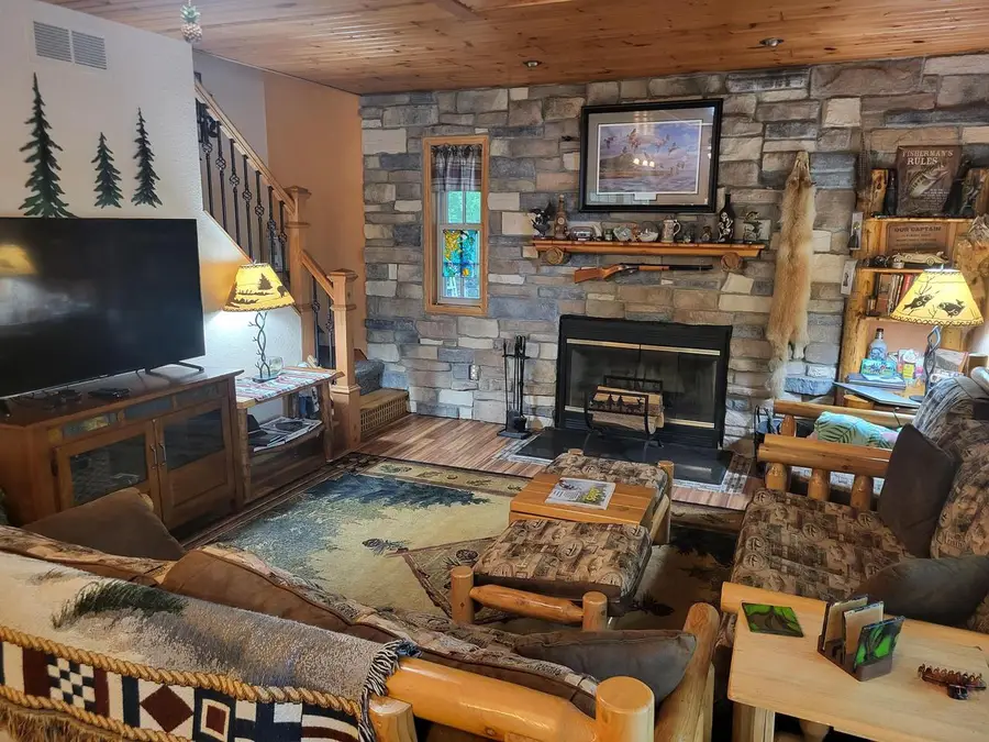 1614 Sugar Island ROAD, Summit, WI 53066 - #3