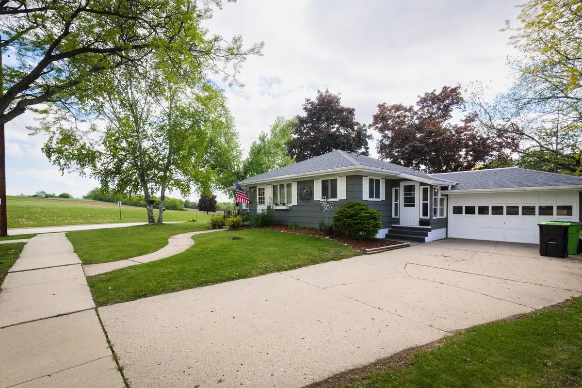 525 Janssen AVENUE, Mayville, WI 53050 - #1
