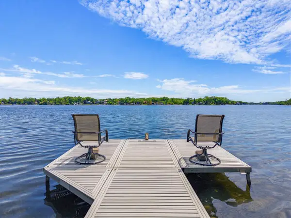 6912 N Tichigan ROAD, Waterford, WI 53185