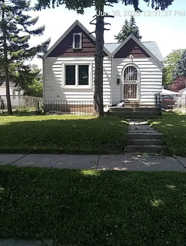 6017 N 37th STREET, Milwaukee, WI 53209