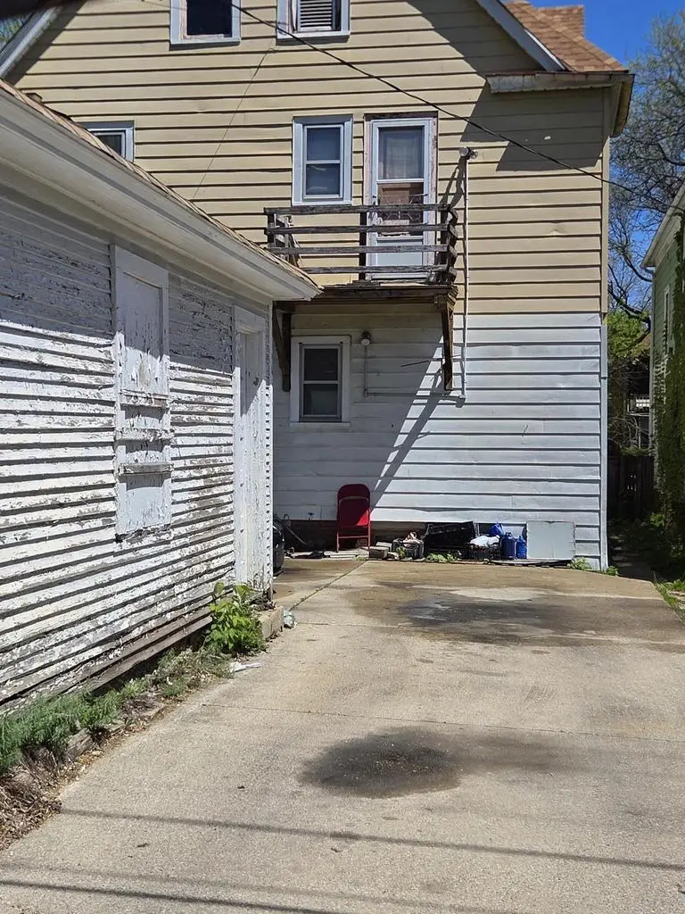 1835 N 39th STREET #1837, Milwaukee, WI 53208 - #2
