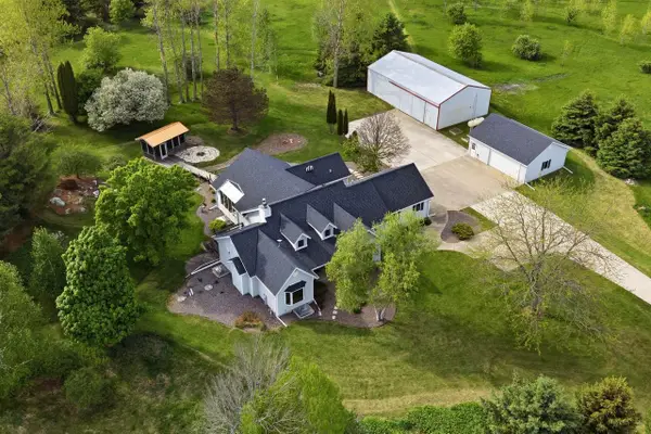 N1216 COUNTY ROAD KW, Cedar Grove, WI 53013