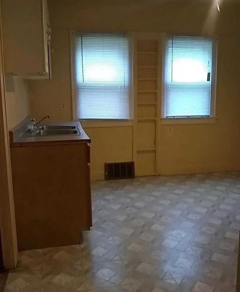 4441 N 36th STREET, Milwaukee, WI 53209 - #3