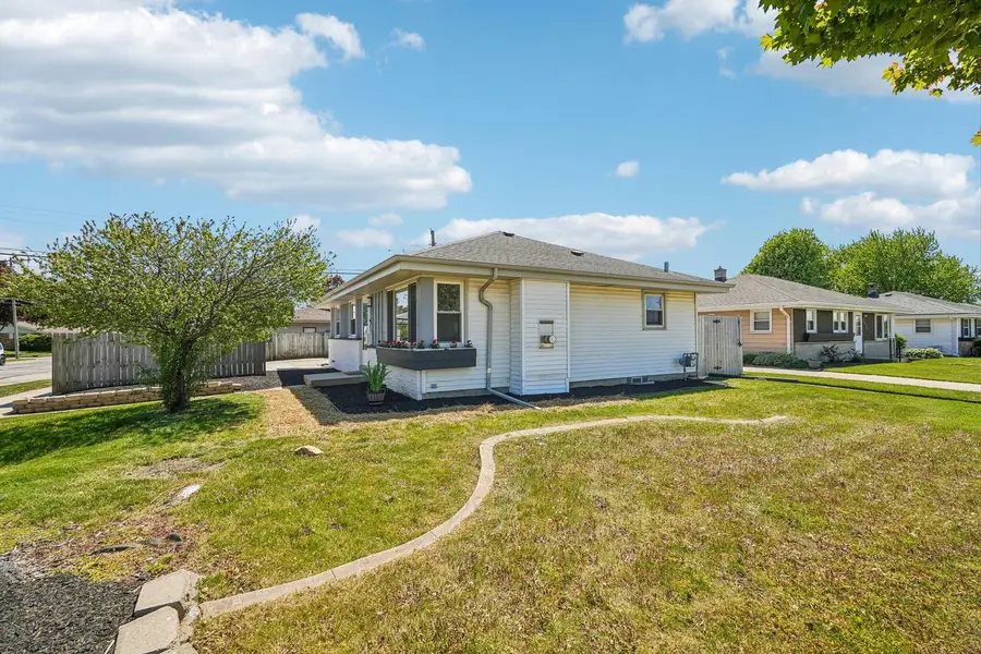 3940 Lasalle STREET, Racine, WI 53402 - #3