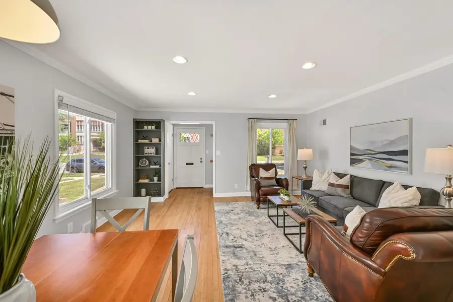 4751 N Marlborough DRIVE, Whitefish Bay, WI 53211 - #2