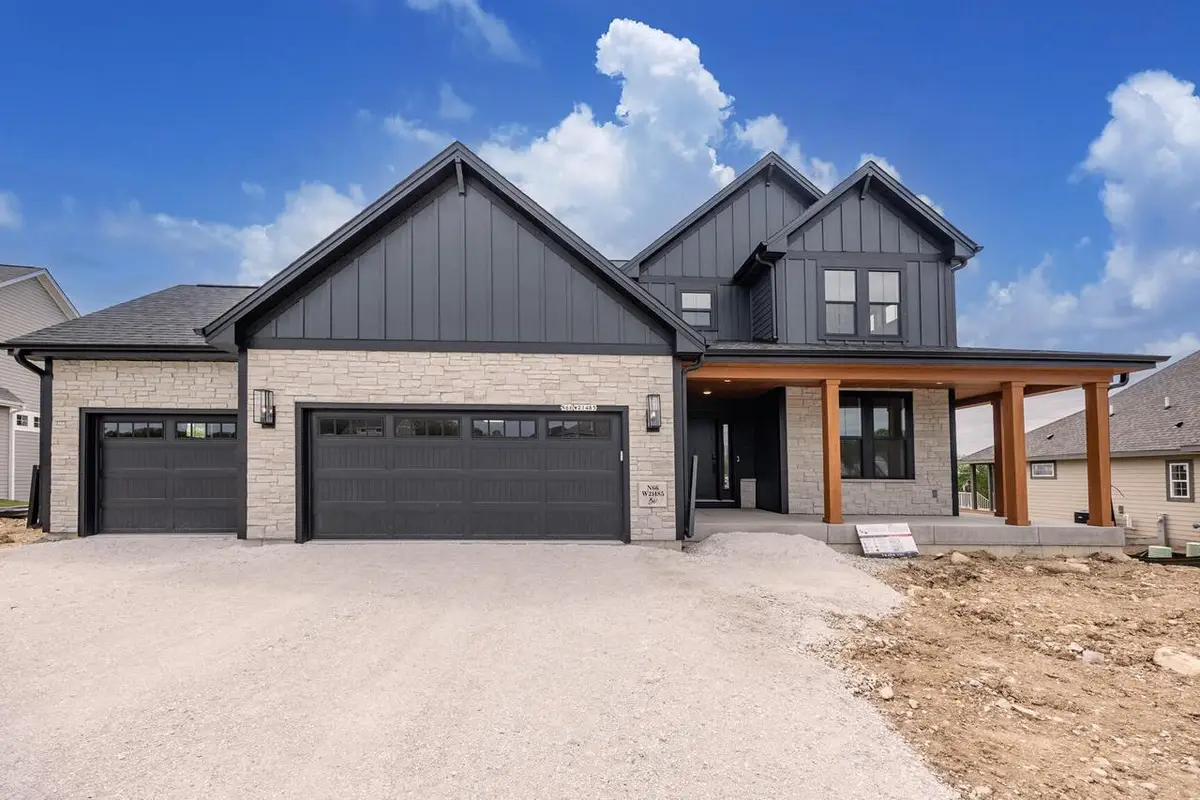 N66W21485 Sagebrush DRIVE, Menomonee Falls, WI 53051 - #1