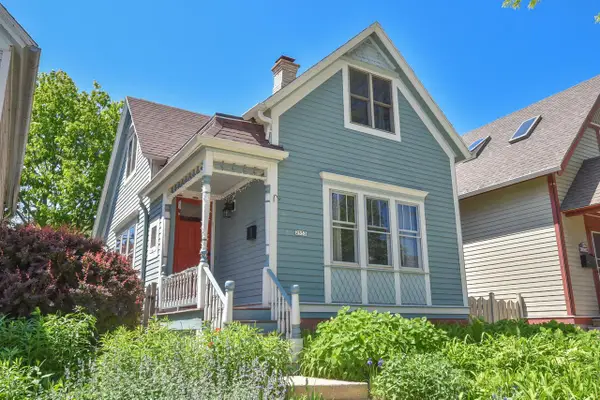 2553 N Dousman STREET, Milwaukee, WI 53212
